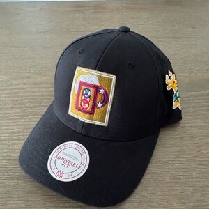 Milwaukee Bucks Beer Olympics Mitchell & Ness Snap Back Brand new